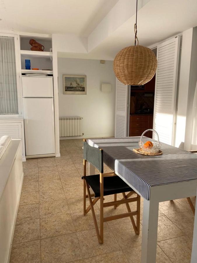 Appartement Port De'N Perris à L' Escala Extérieur photo