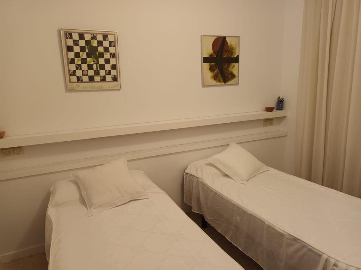 Appartement Port De'N Perris à L' Escala Extérieur photo