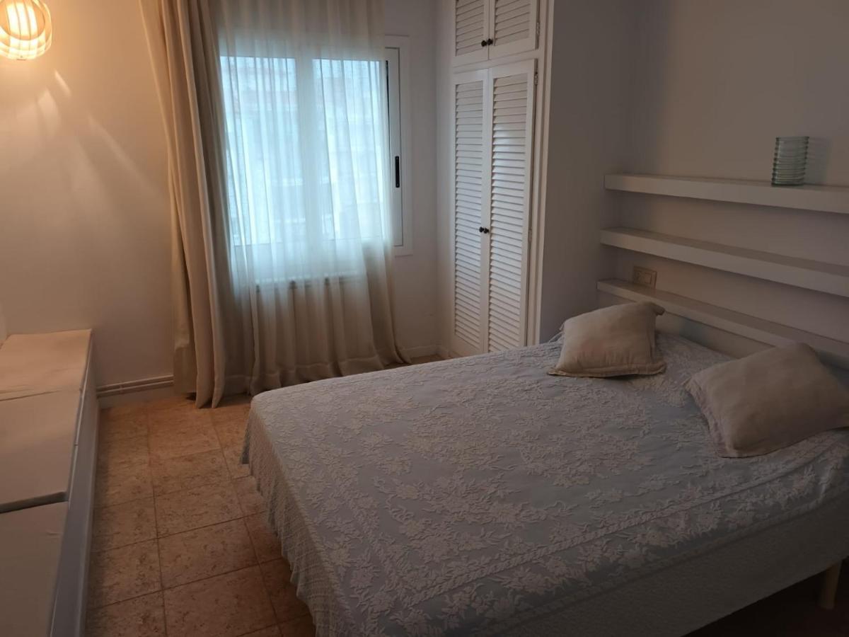 Appartement Port De'N Perris à L' Escala Extérieur photo