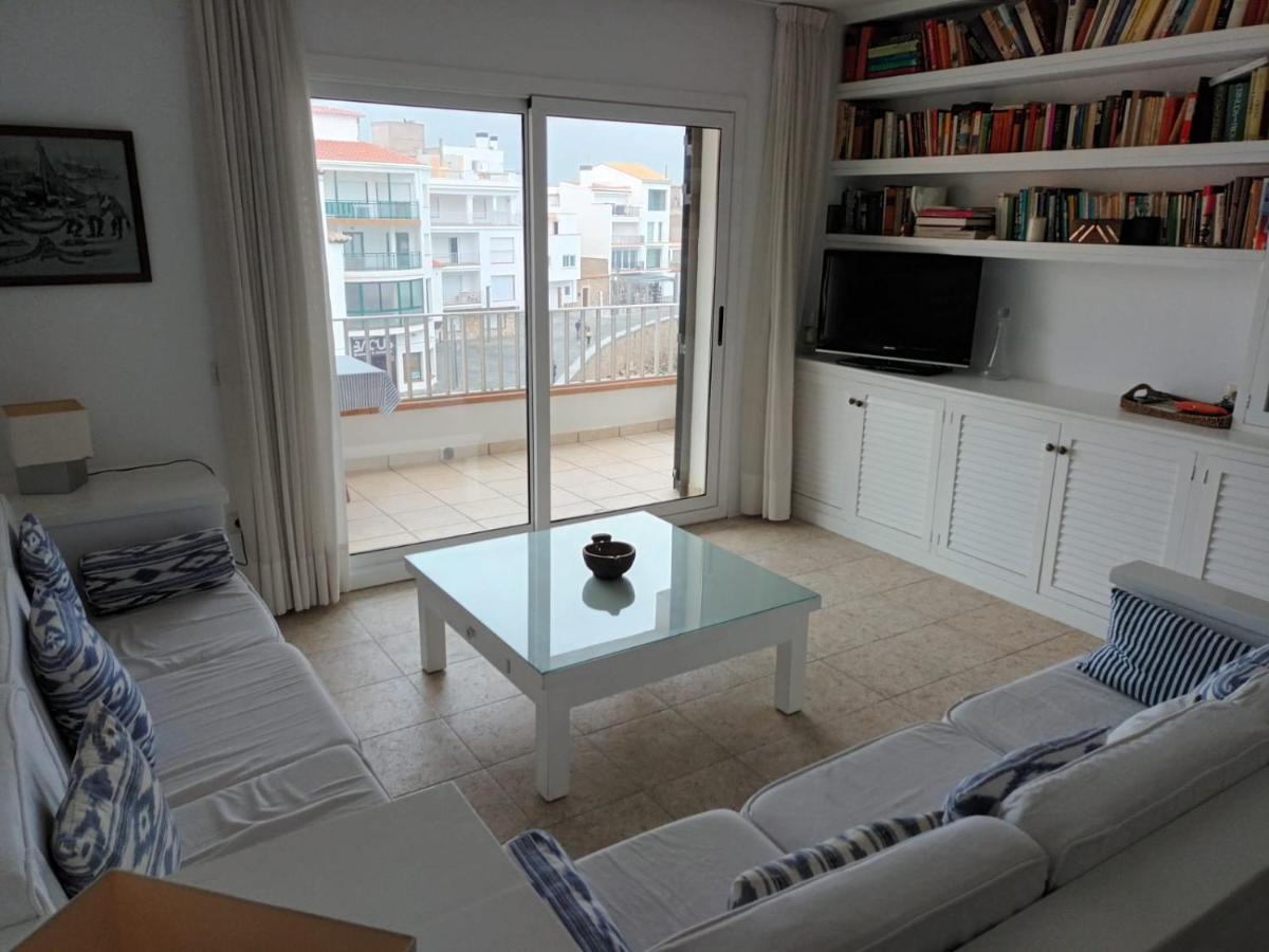 Appartement Port De'N Perris à L' Escala Extérieur photo